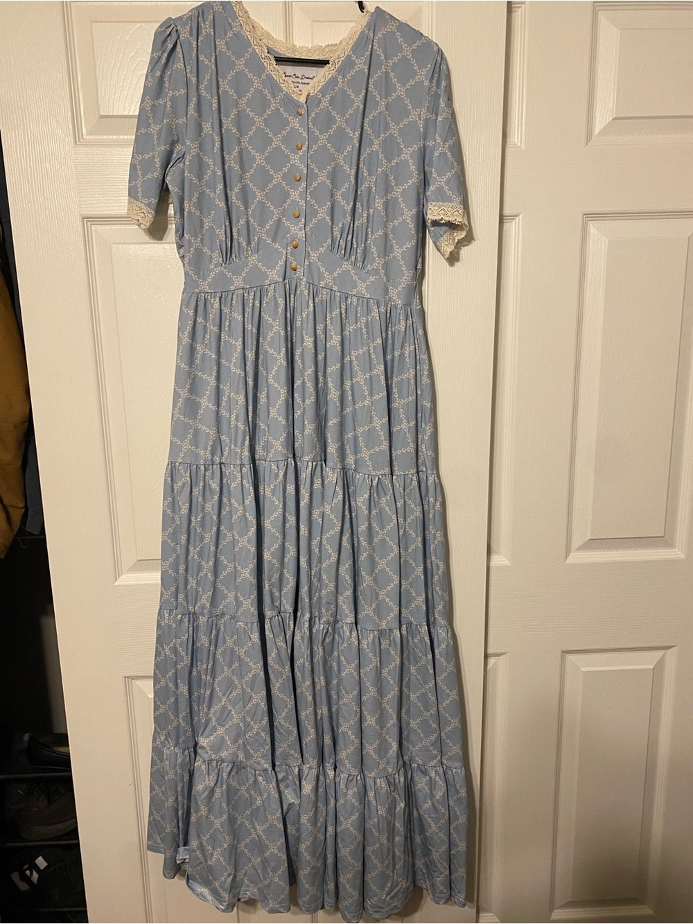 Soft Blue Tiered Maxi Dress with Lace Trim
Tranquil Trellis Super Cute Dresses.